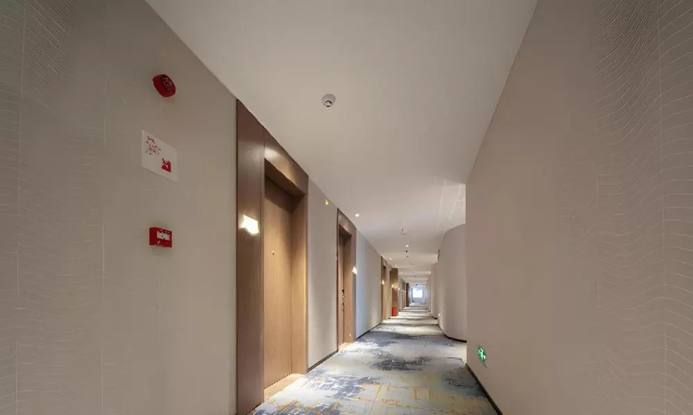 Echarm Hotel Zhangjiajie Tianmen Mountain High-speed Railway Station, фото 4