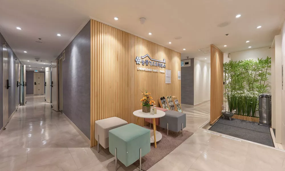 Snowflower Guesthouse