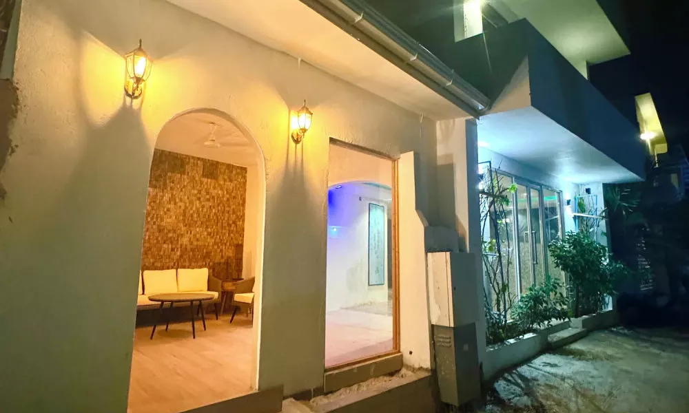 Sands Garden Hotel