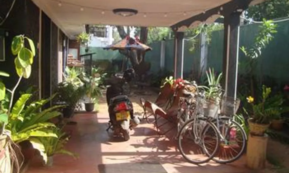 Bathi tourist Gyest, фото 3