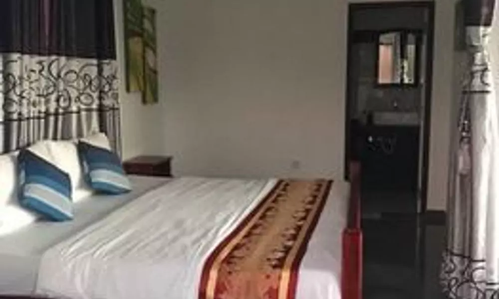 Ocean Breeze - Unawatuna