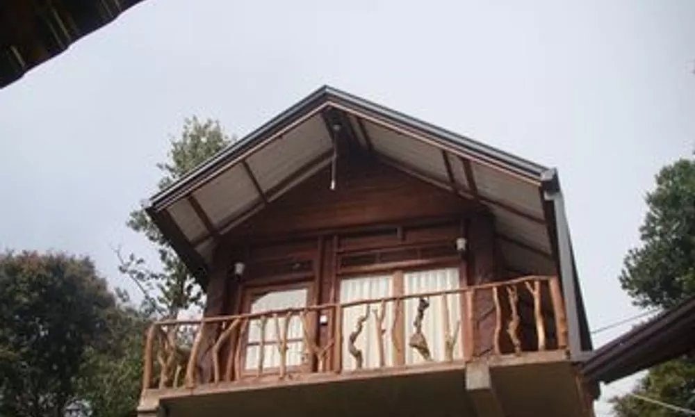 Okan Rock Wooden Cabana
