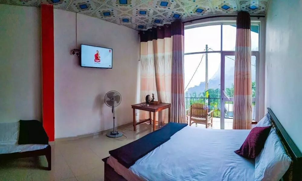 Dewy Arena Hotel, фото 2