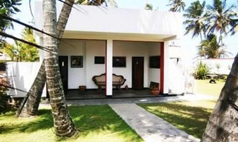 Rebeca Gardens and Beach Hotel, фото 4