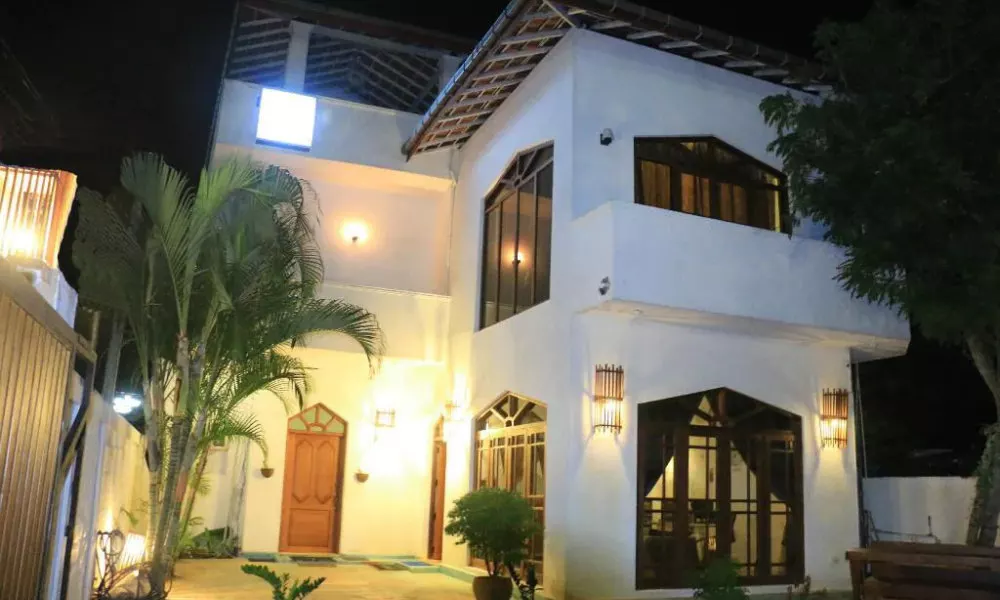 Hotel Nathariya Negombo