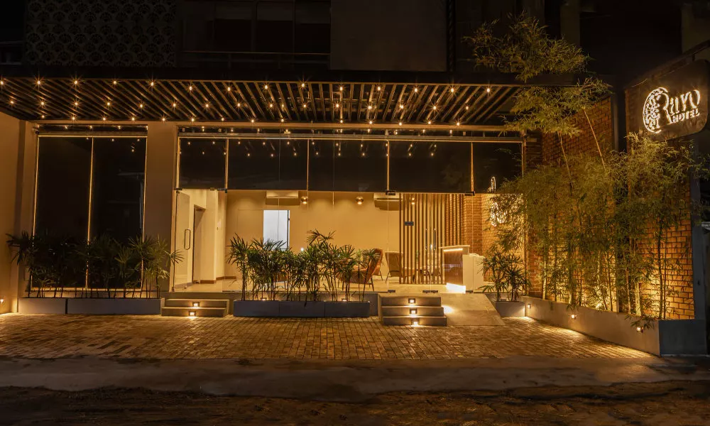 Ravo Hotel
