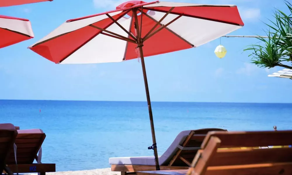 Coral Bay Resort