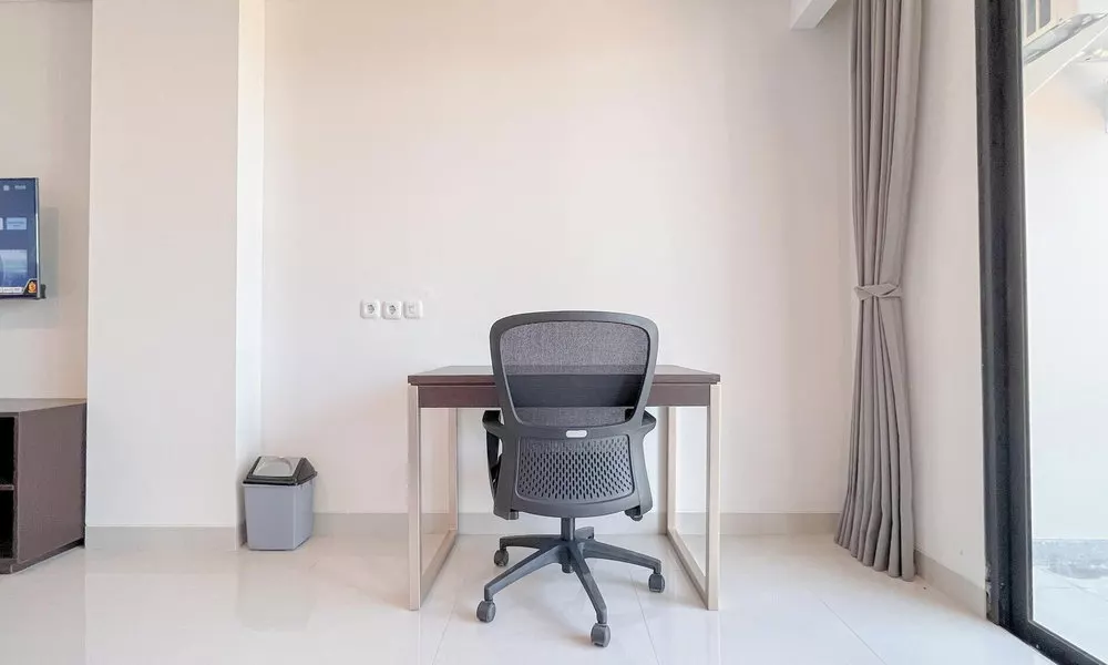 Elegant Studio (No Kitchen) Apartment At Skales Residence Nusa Dua Bali, фото 2