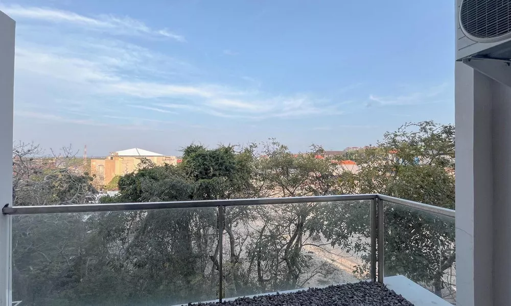 Beautifully Designed Studio (No Kitchen) Apartment At Skales Residence Nusa Dua Bali, фото 5