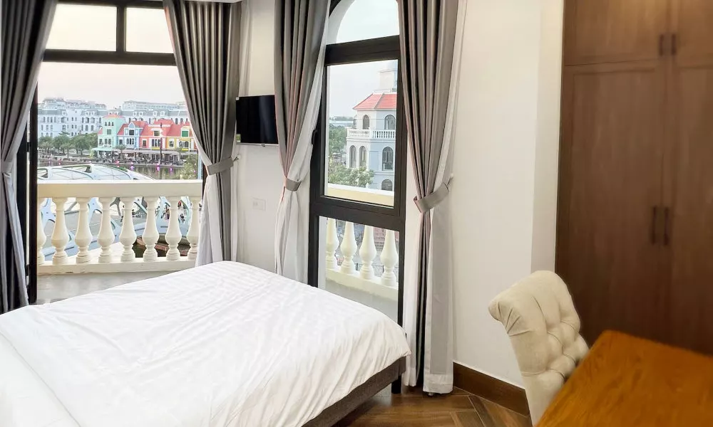 Legacy Grand World Phu Quoc Hotel