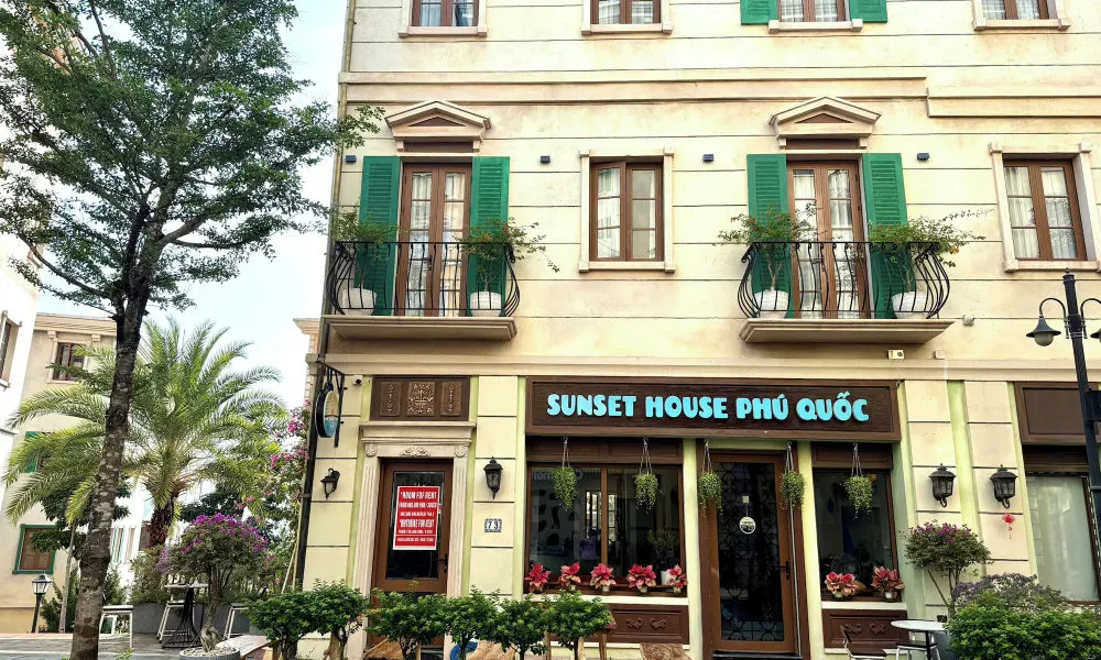 Sunset House Phu Quoc