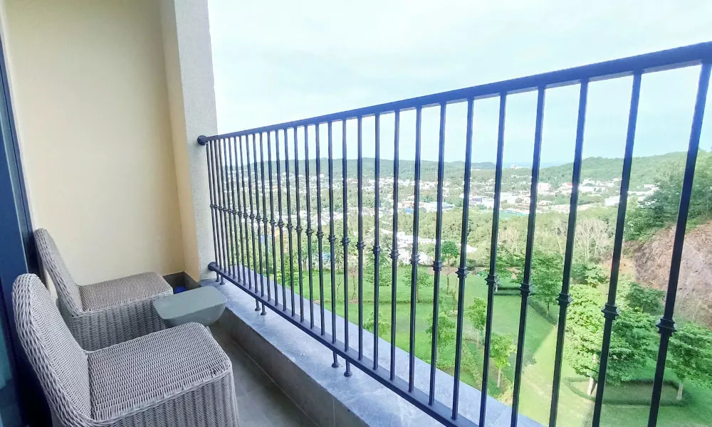 Hillside Apartment In Sunset Town, фото 4