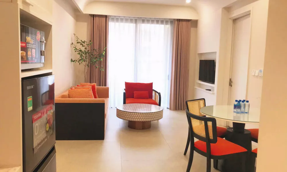 2 Bedrooms Apartment In Sunset Town