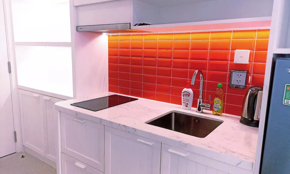 2 Bedrooms Apartment In Sunset Town, фото 3