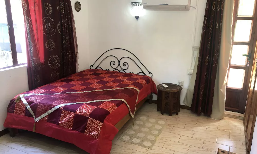 Villa with Heated Pool, фото 3