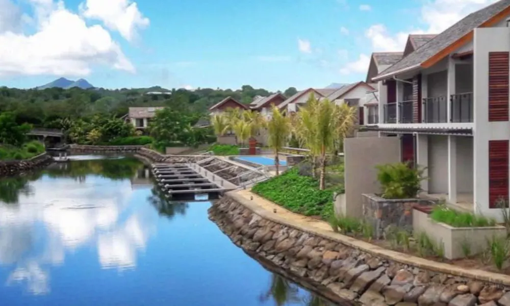 Immaculate Two Beds Luxury Marina Apartment