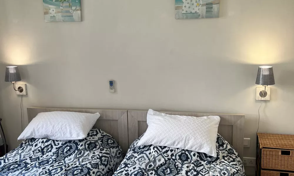 Immaculate Two Beds Luxury Marina Apartment, фото 3
