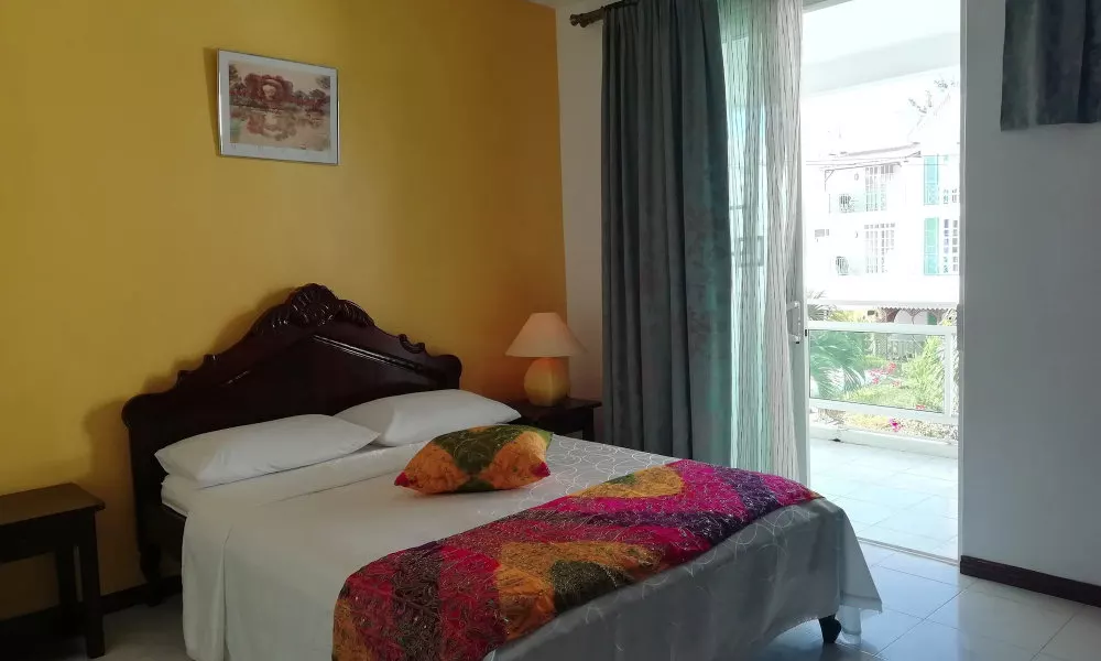 La Joliette Bungalow - Opposite Pereybere Beach, фото 3