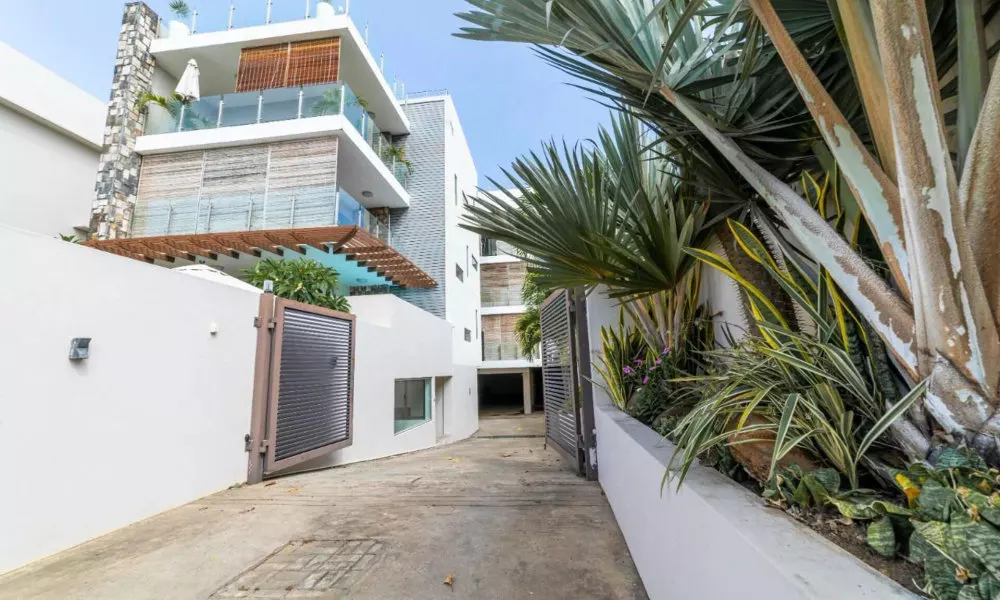 Luxury Modern 2-bed Apartment Pereybere Grand Baie, фото 5
