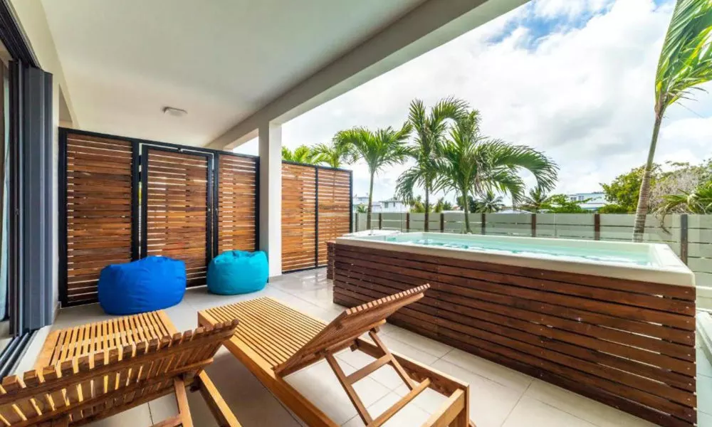 Immaculate 2-bed Apartment in Pereybere Grand Baie, фото 5