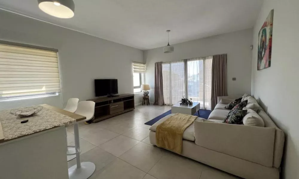 Impeccable 2-bed Apartment in Perebere, фото 2