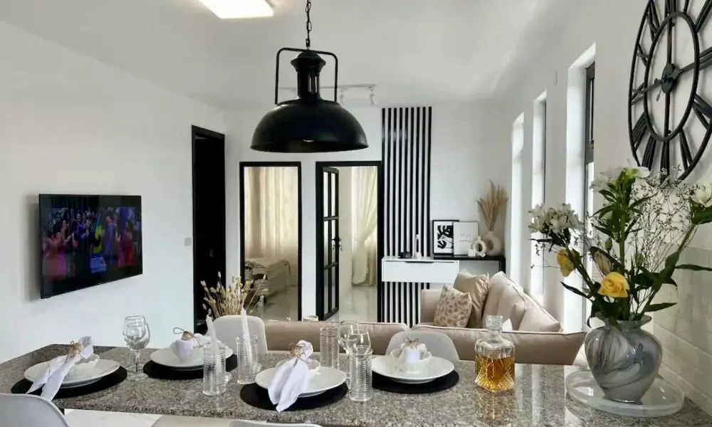 Captivating Brand New Apartment in Pereybere