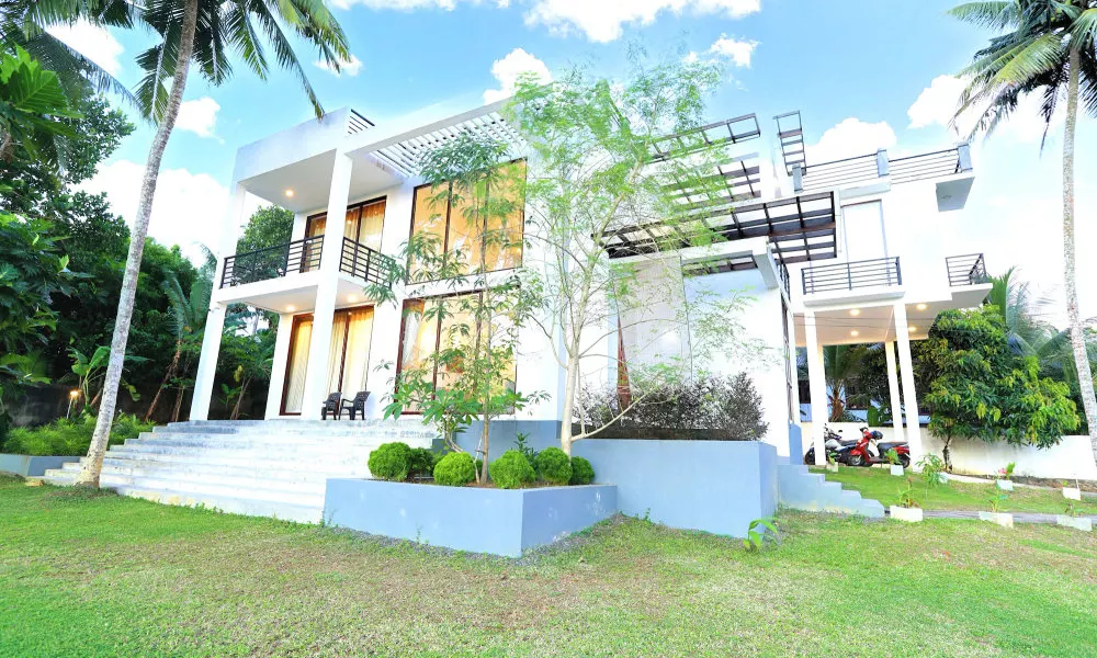 Room-the Villa Close To Surf Beach And G