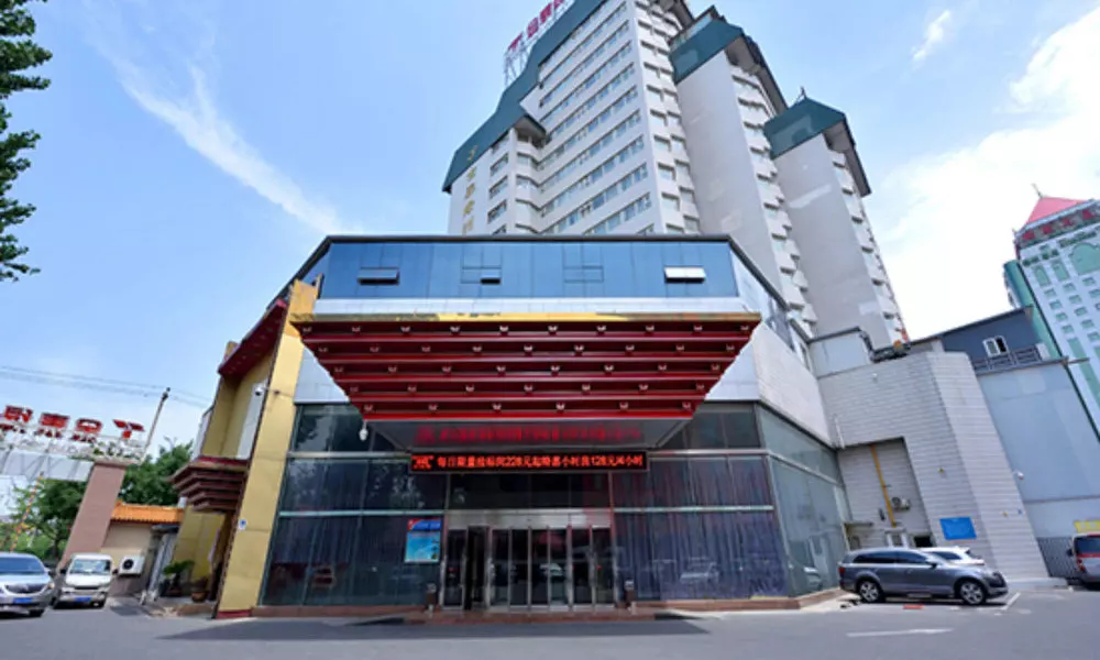 Golden Oasis Hotel