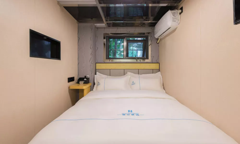 DequanHotel ShifoyingSubwayStationBranch, фото 2