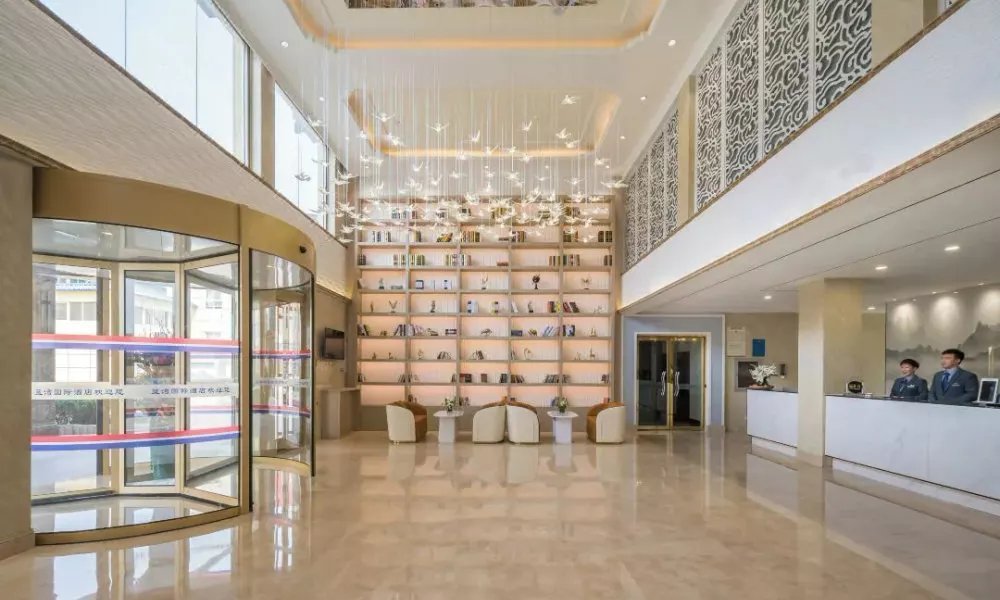 LAN WAN INTERNATIONAL  HOTEL