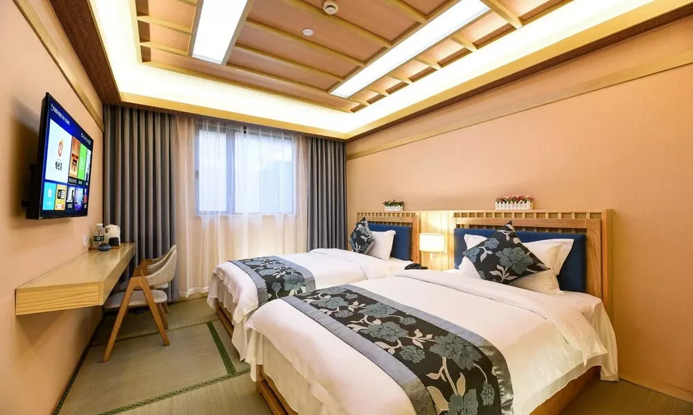 Jiletang Hot Spring Hotel, фото 2
