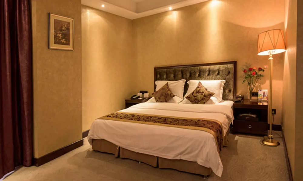 Gusto Hotel, фото 3