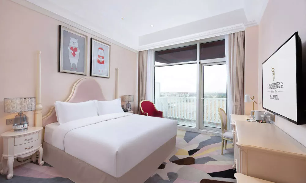 NARADA RESORT SHANGHAI  HOTEL Disney Store, фото 3