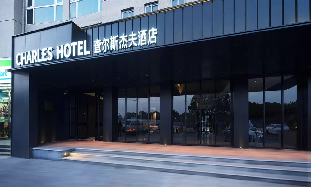 Charles hotel
