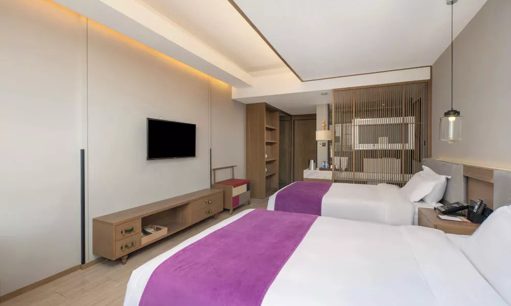 F&F HOTEL, фото 3