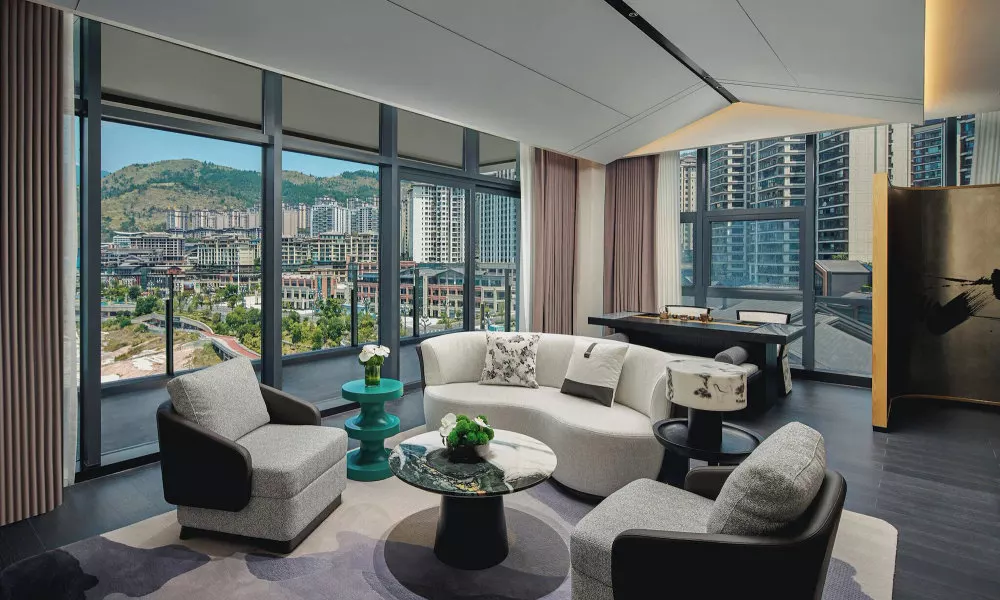 Hualuxe Chongqing Wushan by IHG, фото 2