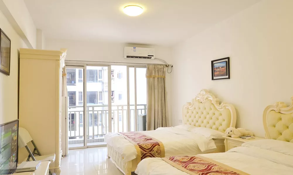 She & He Apartment Yitong Branch, фото 4