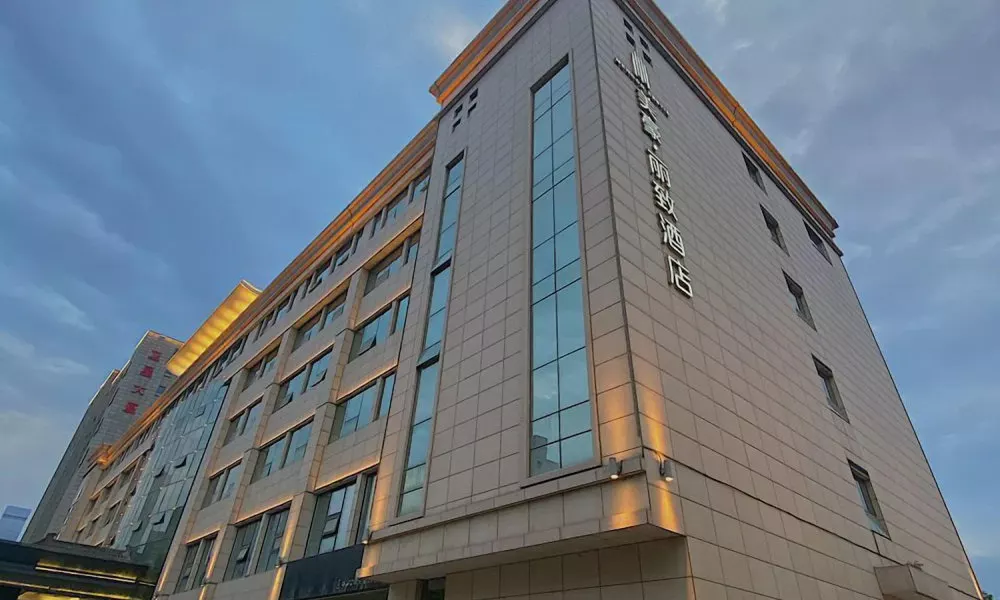 LIZ Hotel, фото 3