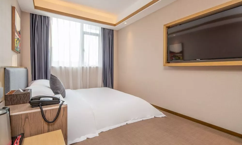 Guangzhou Huiyue Hotel, фото 2