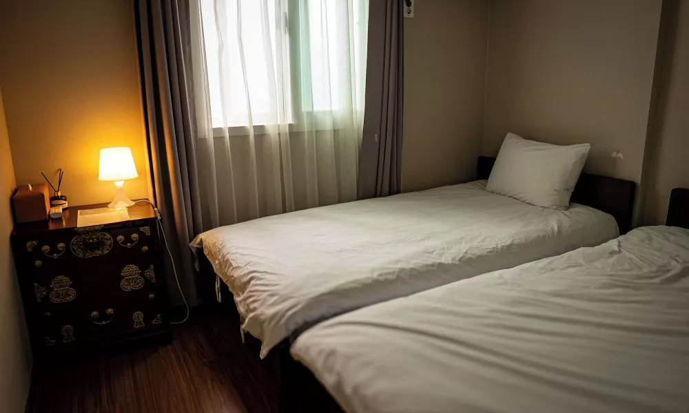 YH GuestHouse - Hostel