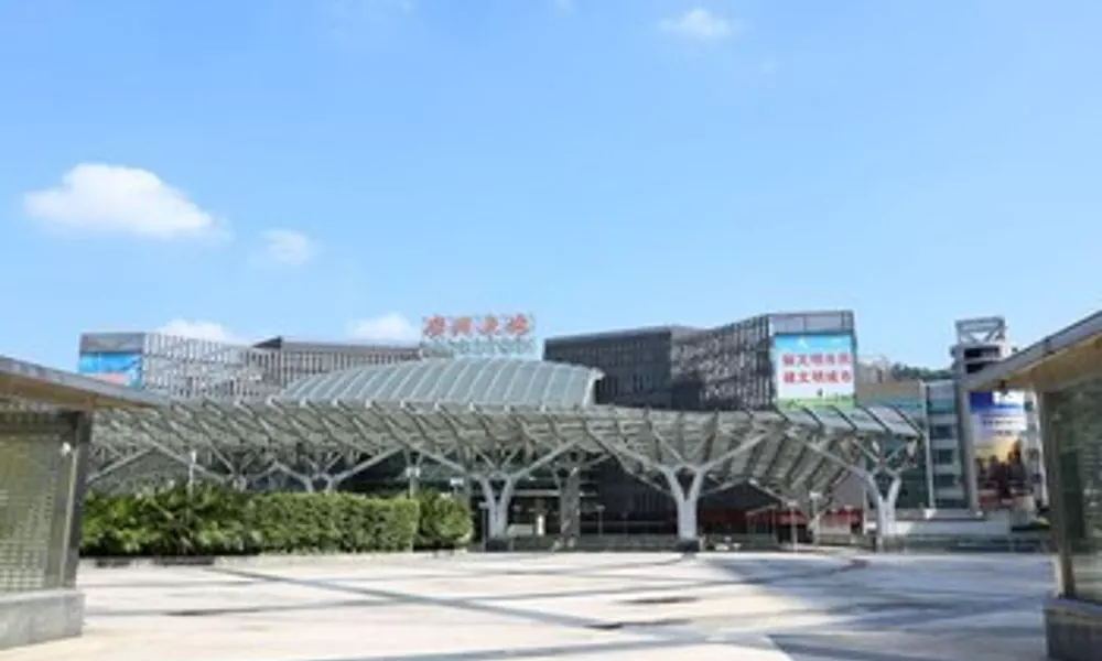 Yicheng Hotel East Railway Station, фото 4