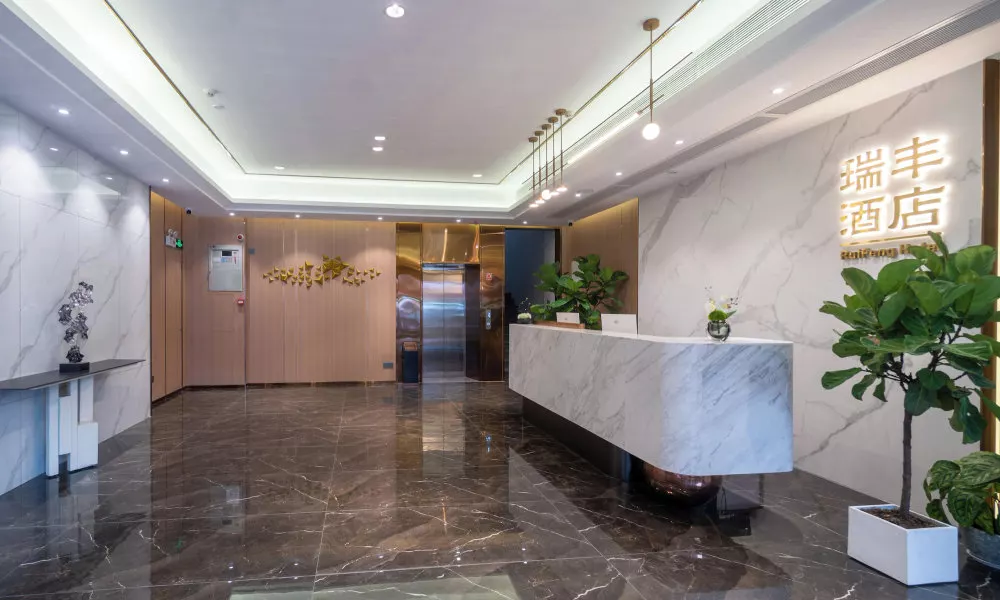 Ruifeng Hotel Railway Station Store
