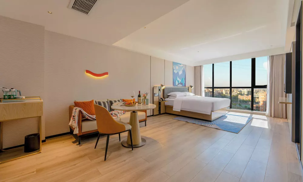 Echarm International Hotel Guangzhou Baiyun International Airport Qingbu Metro Branch - Free Deliver, фото 2