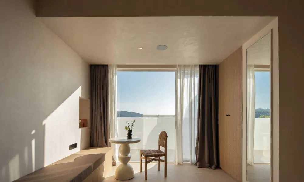Miyue Shenzhen Blue and White Holy Island Cliff Pool Hotel, фото 2