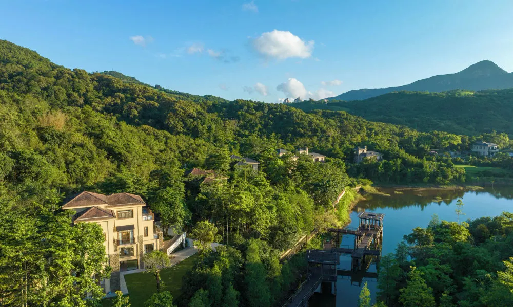 Miyue Shenzhen Tianlu Secret Wild Wizard Holiday Hotel