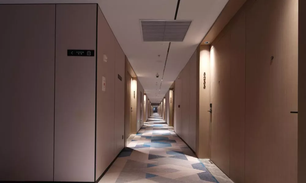 Jinglai Zhenxuan Shanghai Tongji Hospital Xincun Road Subway Station Hotel, фото 4