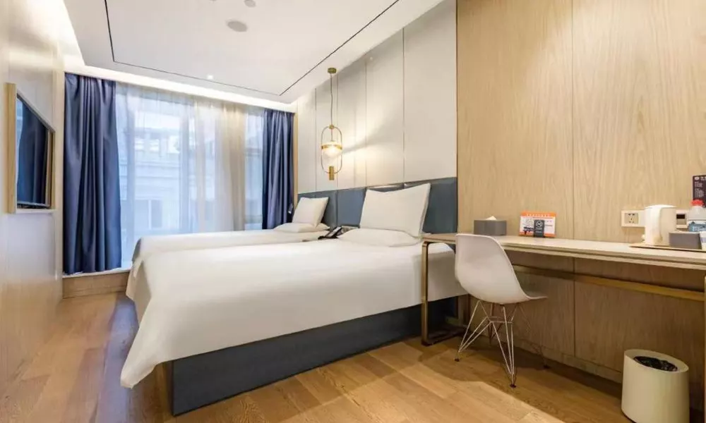 Hanting Hotel Shanghai Shaanxi South Road Metro Station