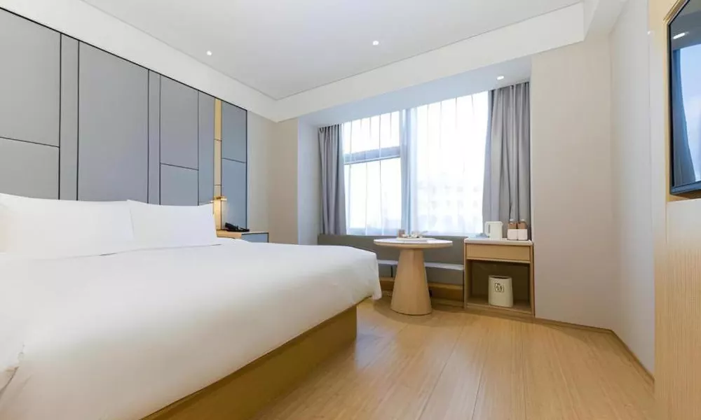 Ji Hotel Shanghai Daning Lingshi Park