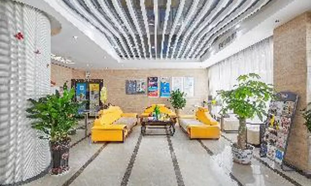 Kaiserdom Hotel Guangzhou Jichang Road