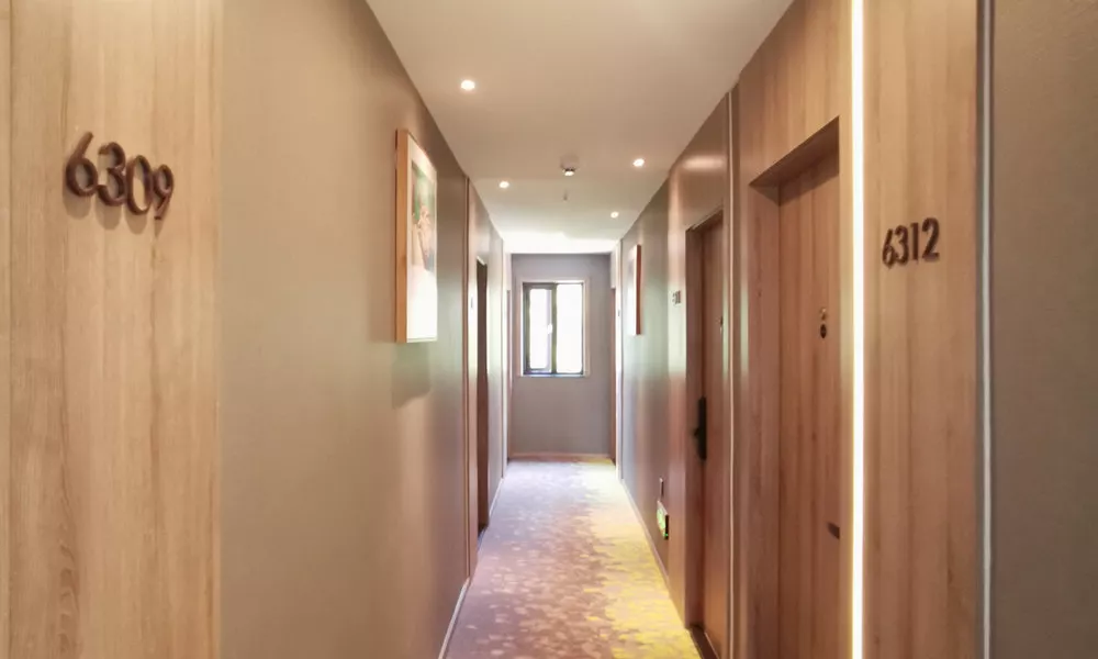 HanTing Premium Hotel (Beijing Sanyuanqiao Yansha Embassy Area), фото 3